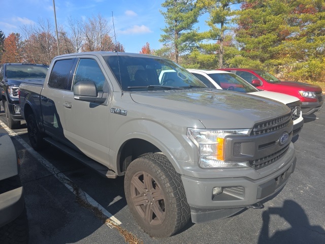 2018 Ford F-150 XLT photo 2