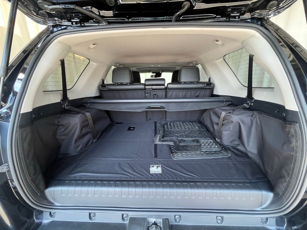 2020 Toyota 4Runner SR5 Premium photo 27