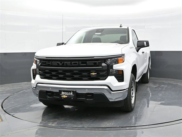 2025 Chevrolet Silverado 1500 photo 2