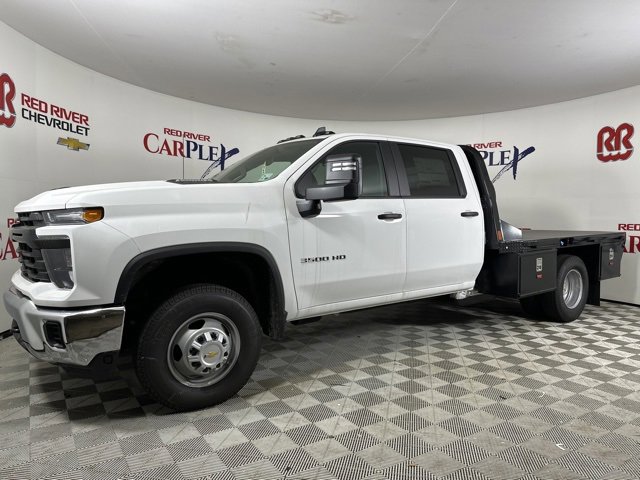 2025 Chevrolet Silverado 3500HD Work Truck photo 3