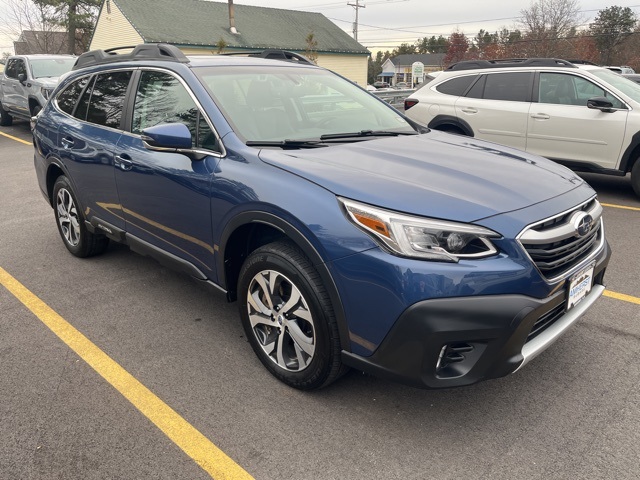 2021 Subaru Outback Limited photo 3