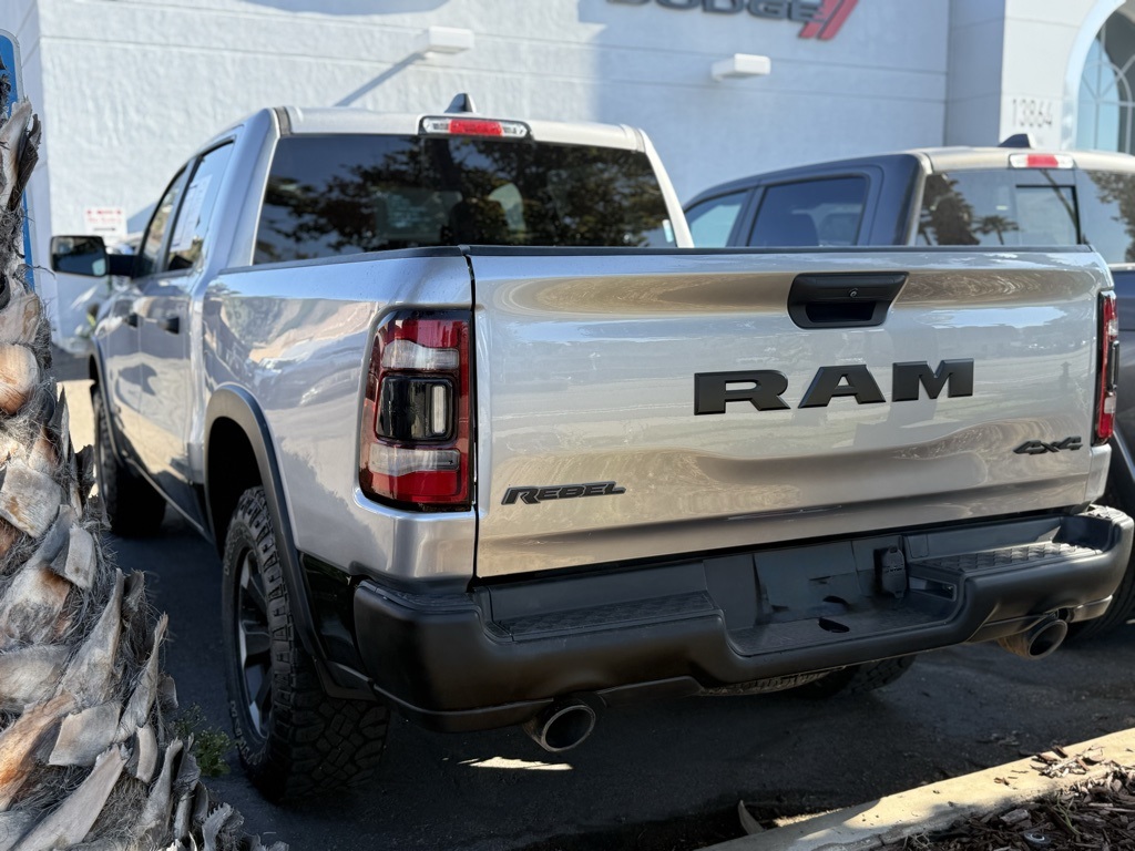 2024 Ram 1500 Rebel photo 4