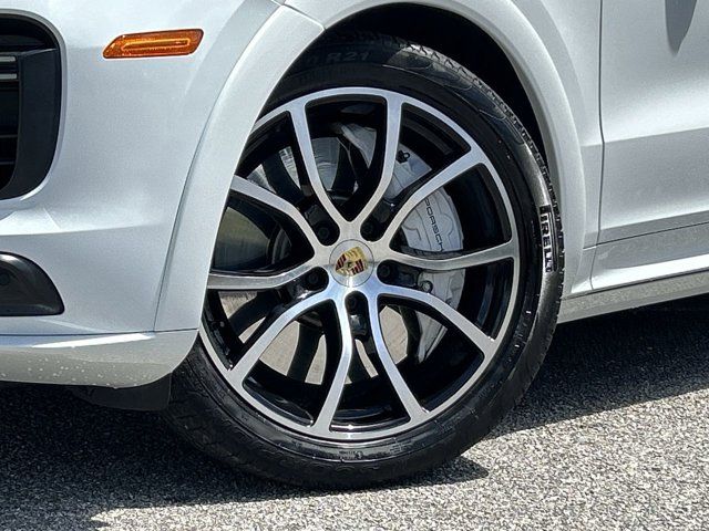 2019 Porsche Cayenne Turbo photo 6