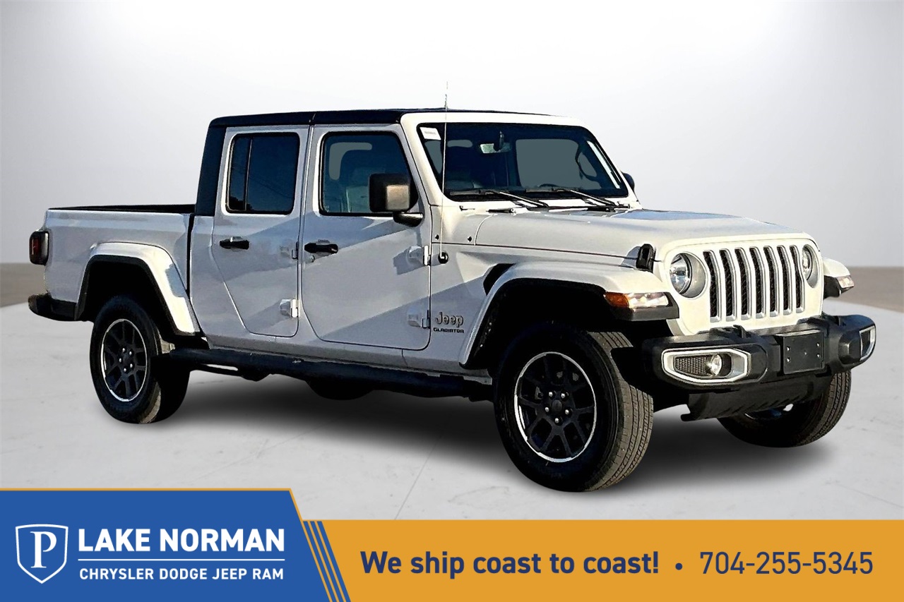 2022 Jeep Gladiator Overland's photo