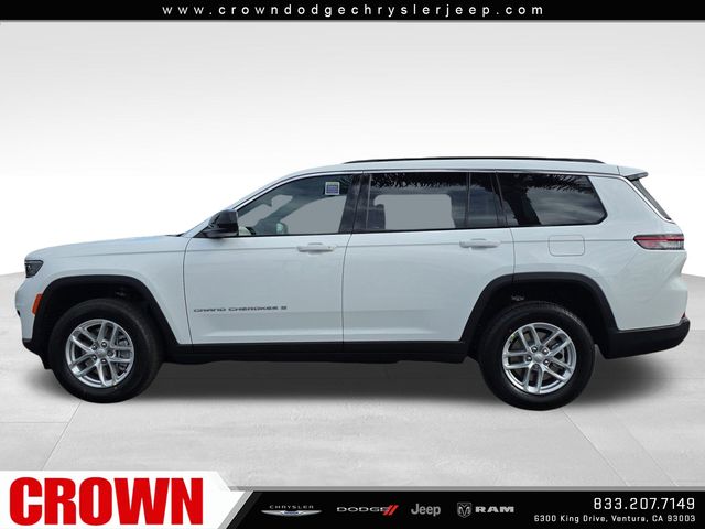 2025 Jeep Grand Cherokee Laredo X photo 2