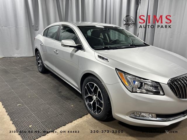 2016 Buick LaCrosse Sport Touring's photo