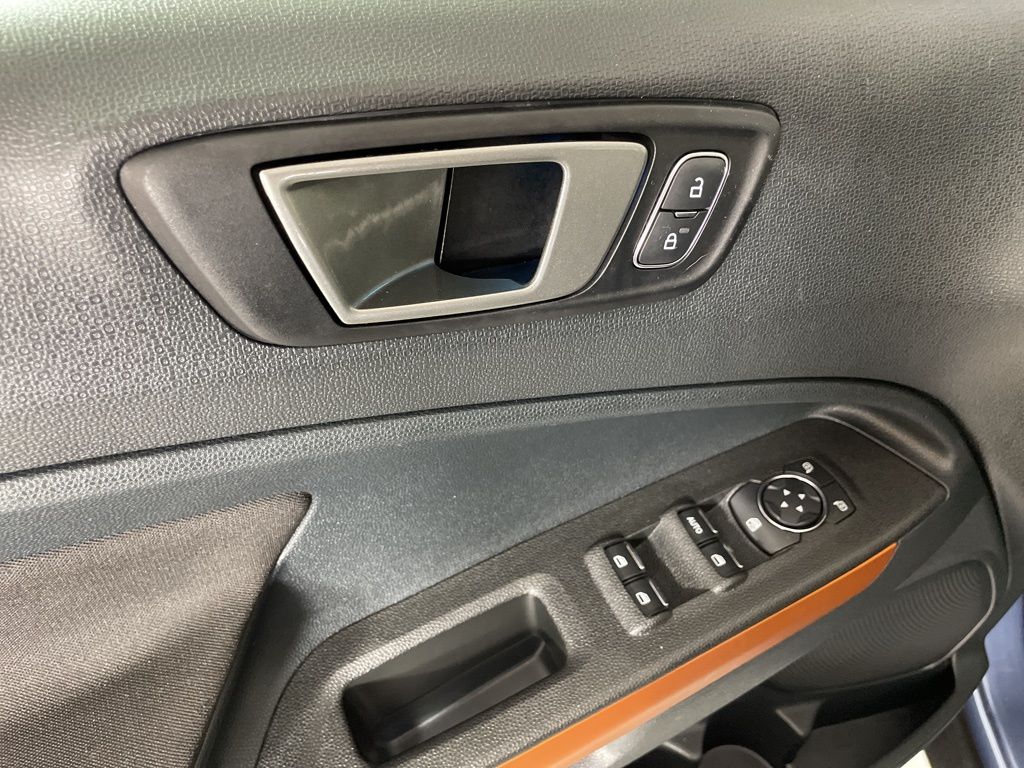 2021 Ford EcoSport SE photo 15