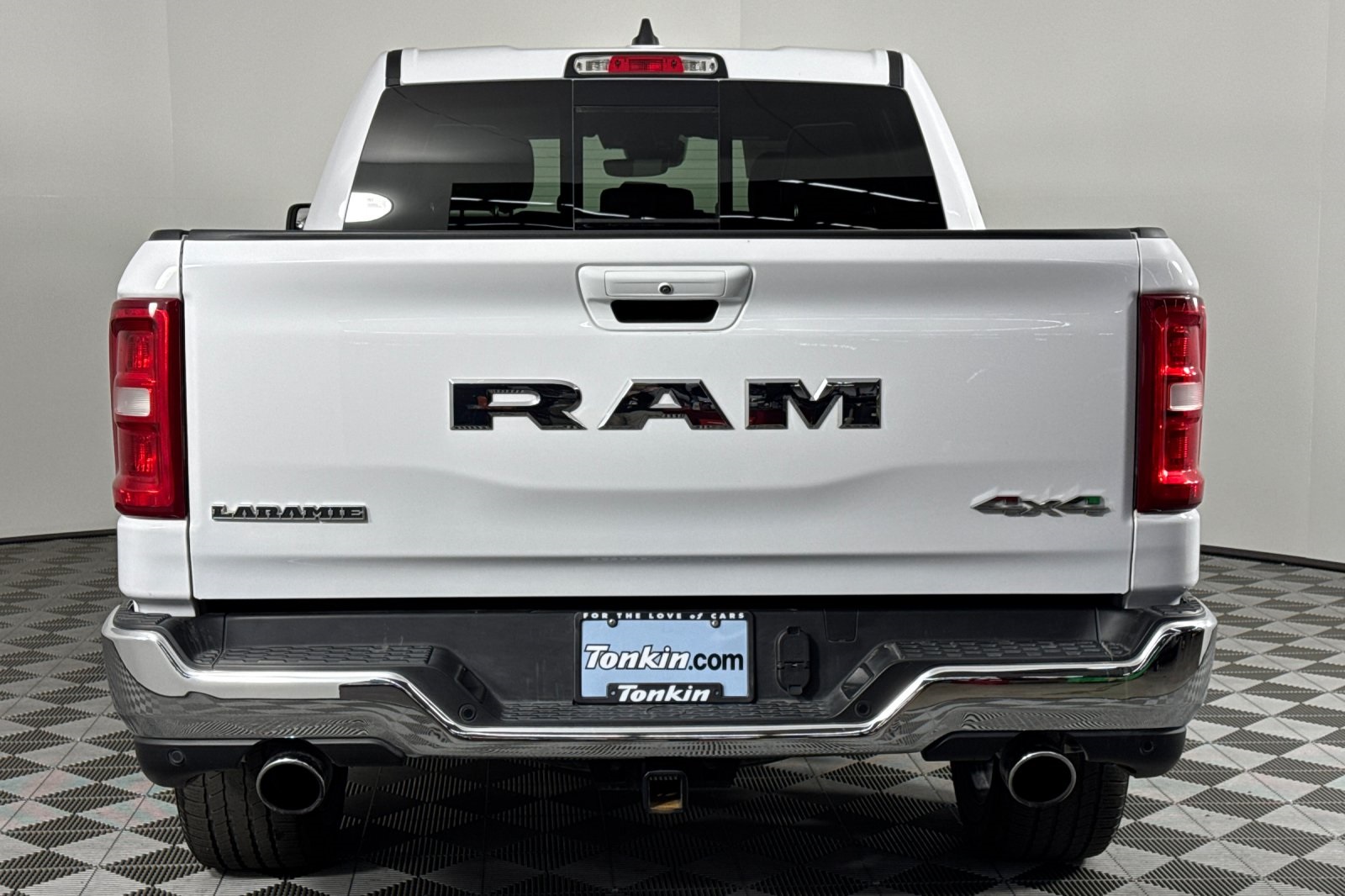 2025 Ram 1500 Laramie photo 5