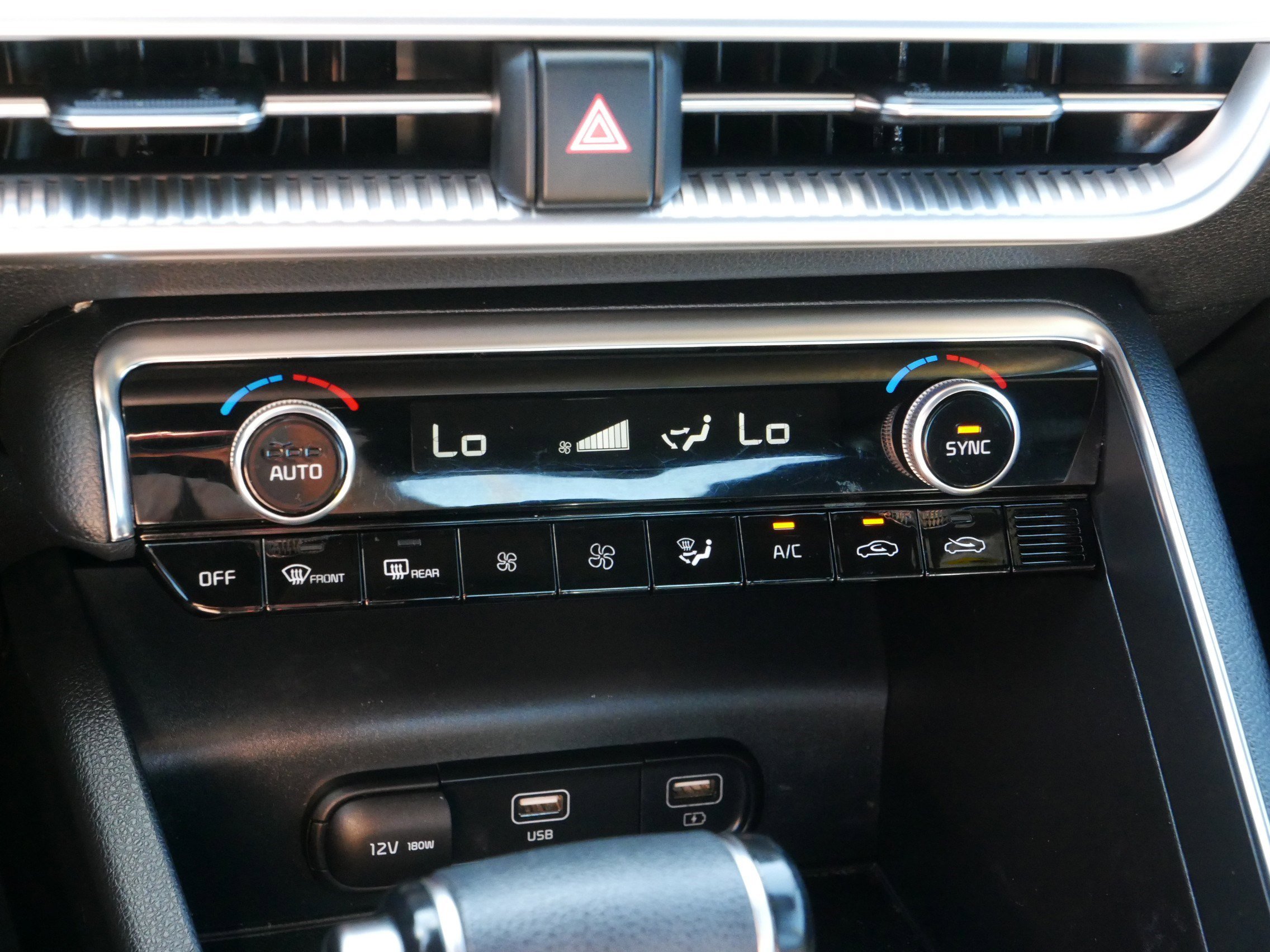 2022 Kia K5 GT-Line photo 23