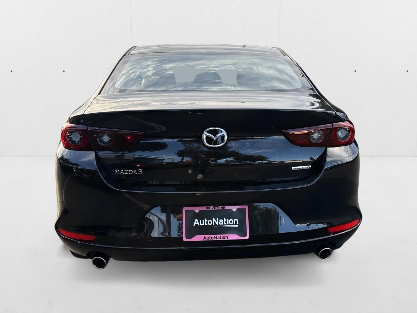 2025 Mazda Mazda3 2.5 s Preferred photo 3