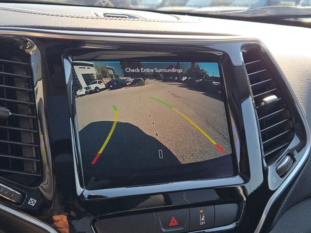 2022 Jeep Cherokee Limited photo 30