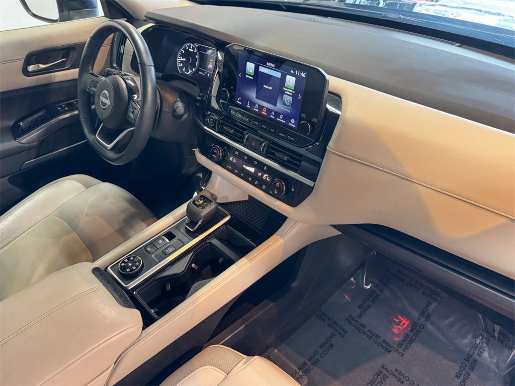 2022 Nissan Pathfinder SL photo 27