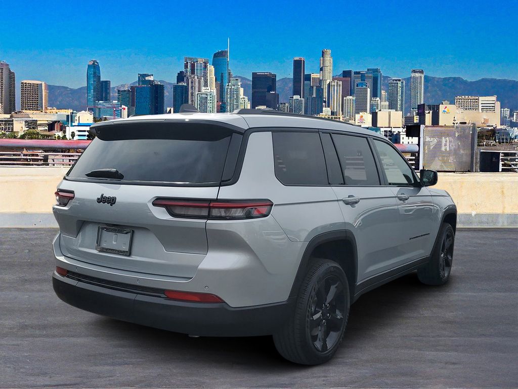 2025 Jeep Grand Cherokee Altitude X photo 3