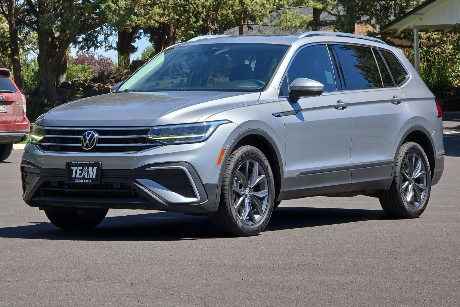 2022 Volkswagen Tiguan SE photo 6