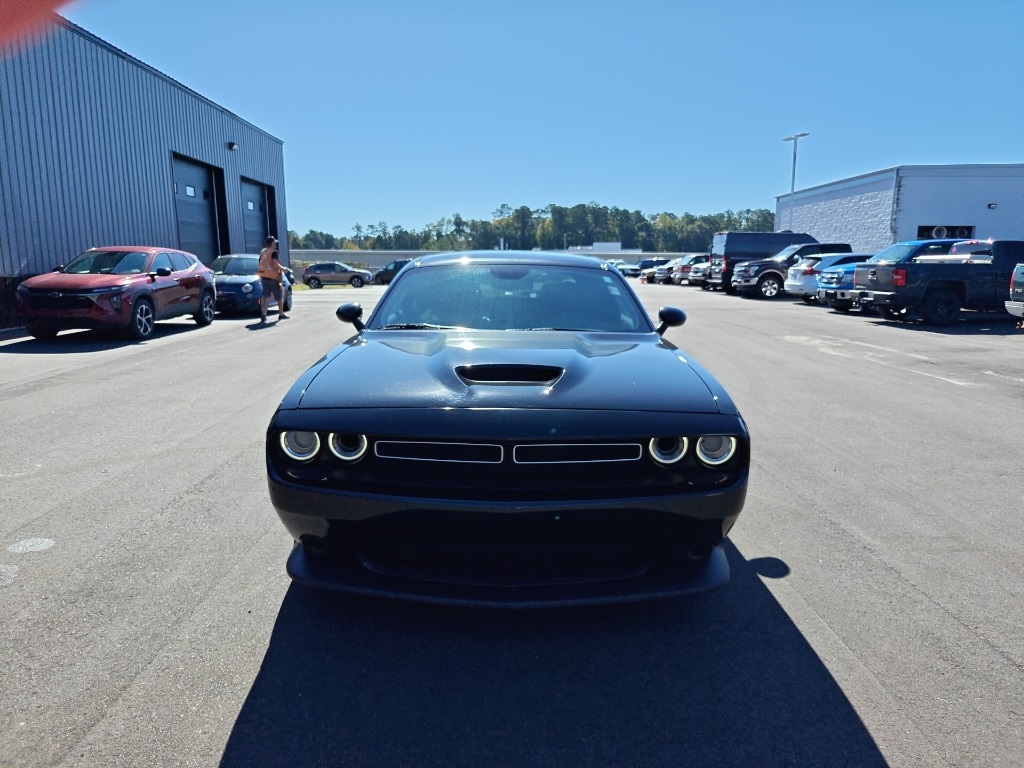 2023 Dodge Challenger R/T photo 2