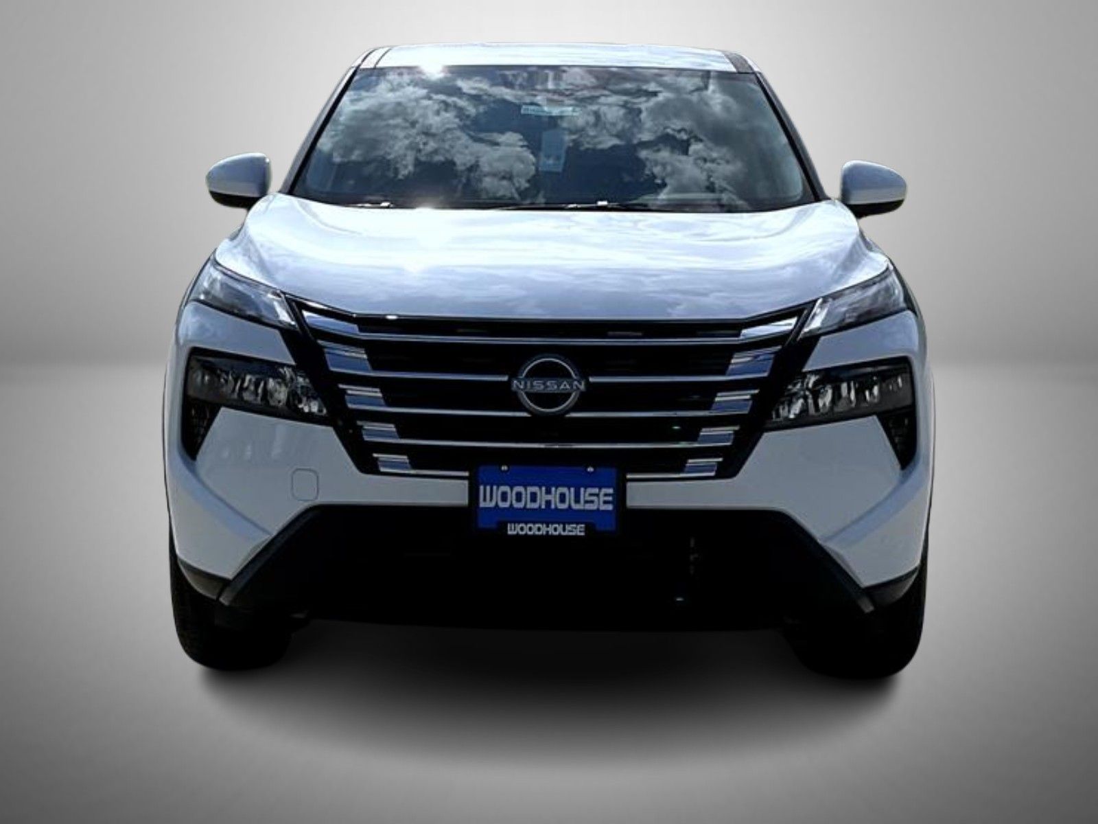 2026 Nissan Rogue SV photo 2