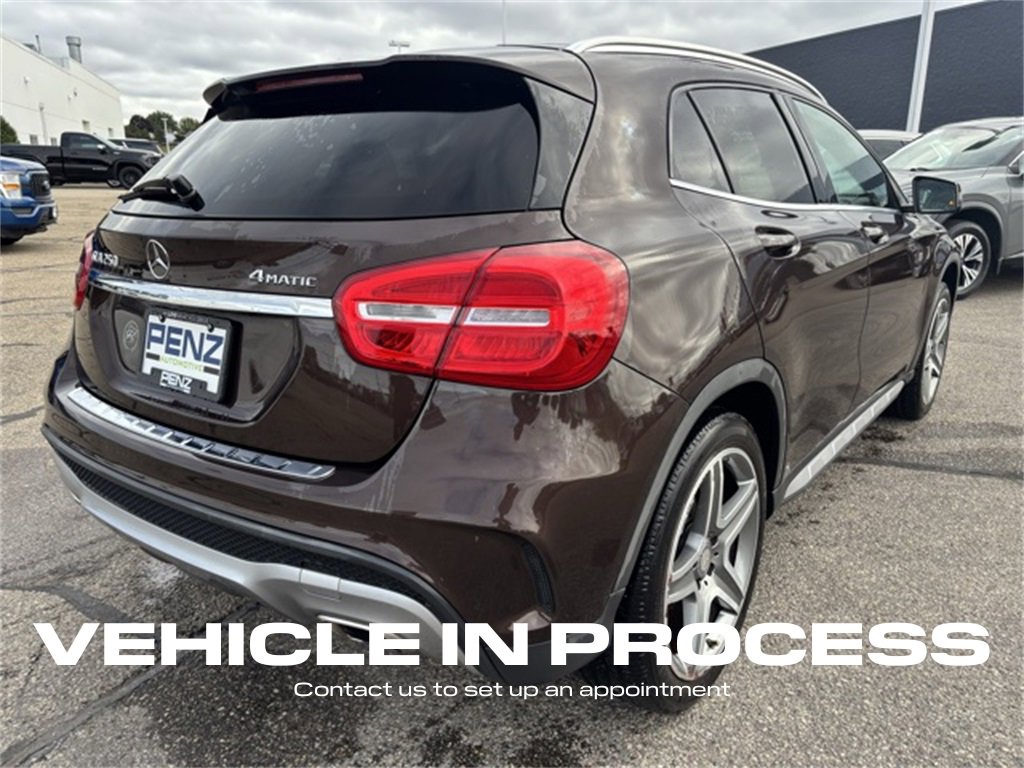 2015 Mercedes Benz GLA 250 4MATIC photo 3