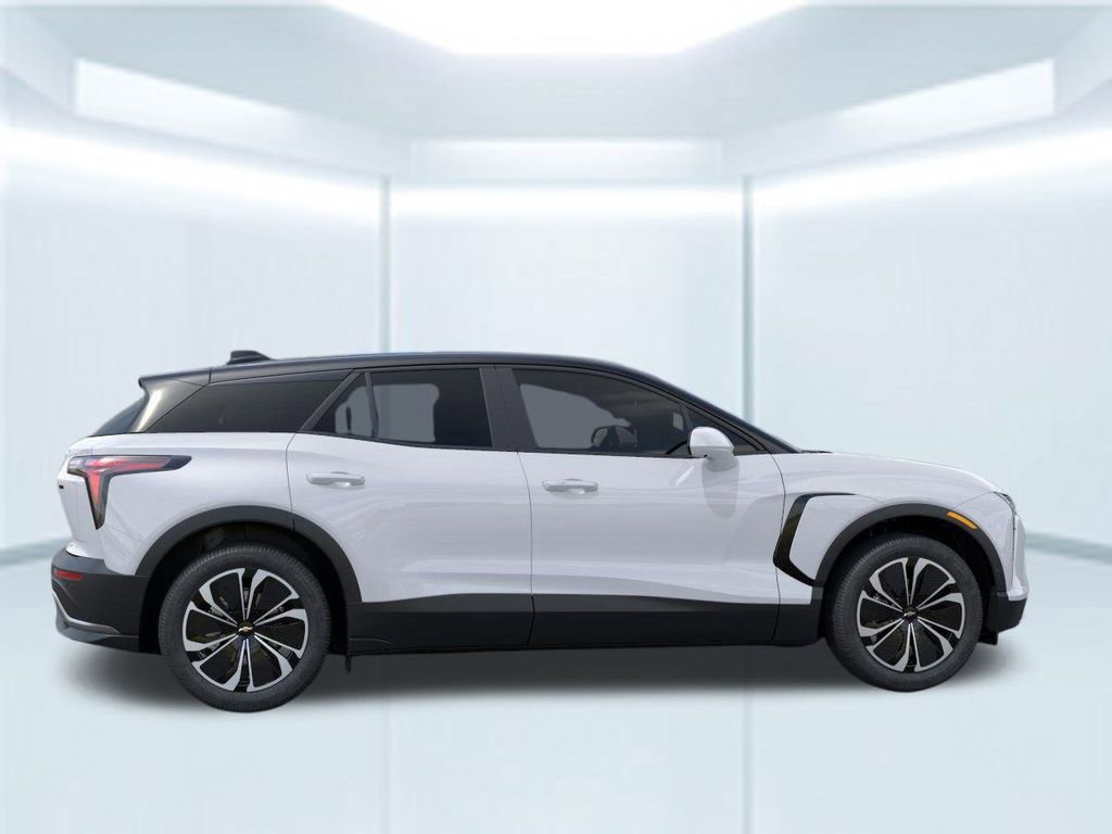 2026 Chevrolet Blazer EV photo 4