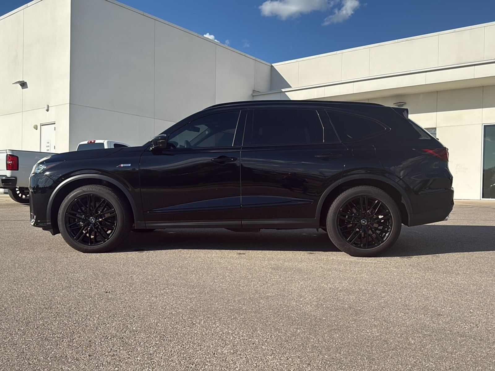 2025 Acura MDX SH-AWD A-Spec Advance photo 2
