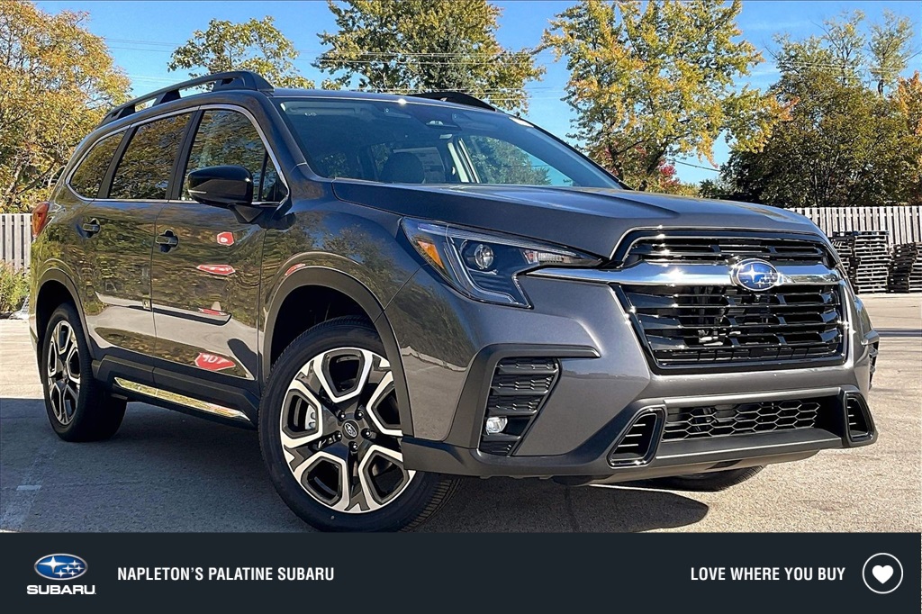 2025 Subaru Ascent Limited's photo