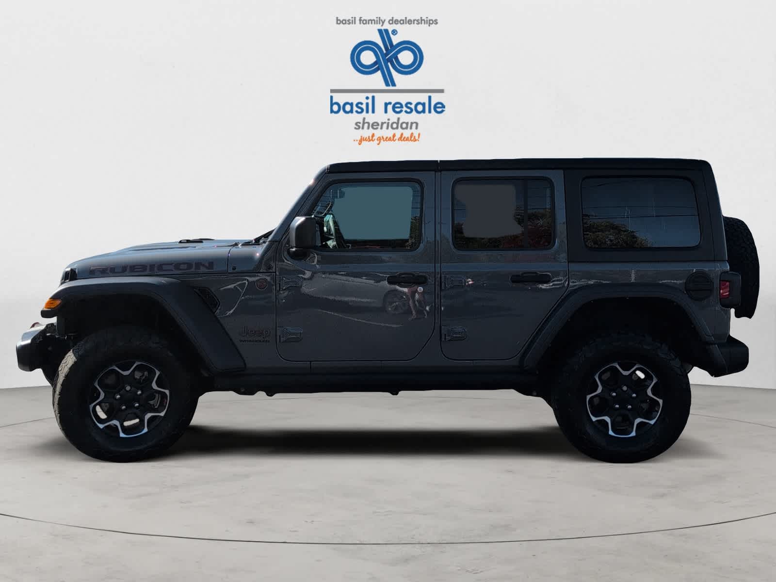 2023 Jeep Wrangler Rubicon photo 3