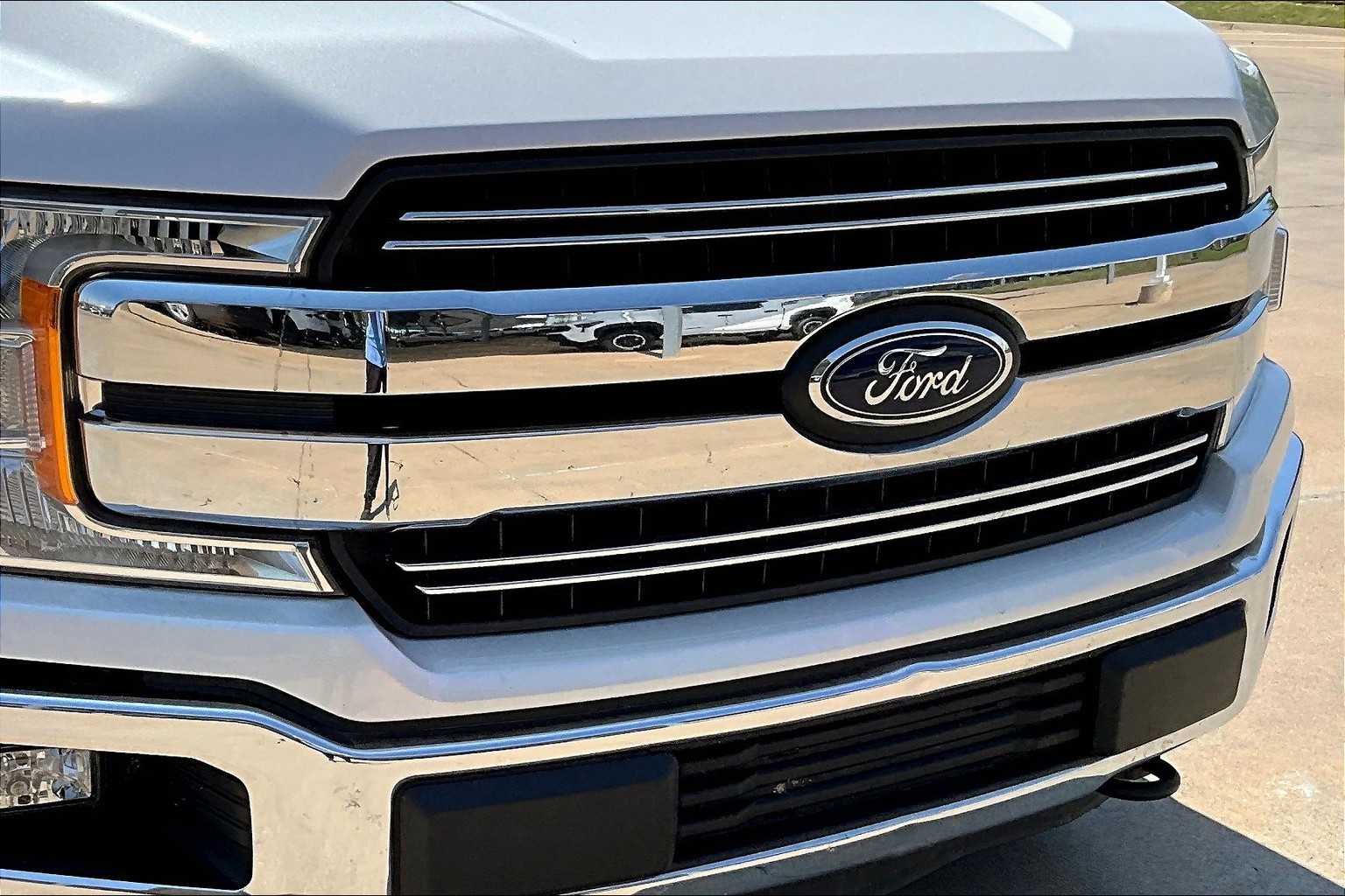 2019 Ford F-150 Lariat photo 27
