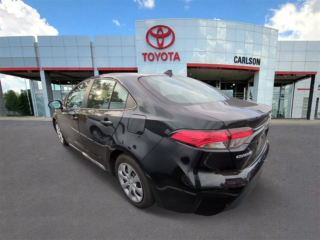 2024 Toyota Corolla LE photo 4