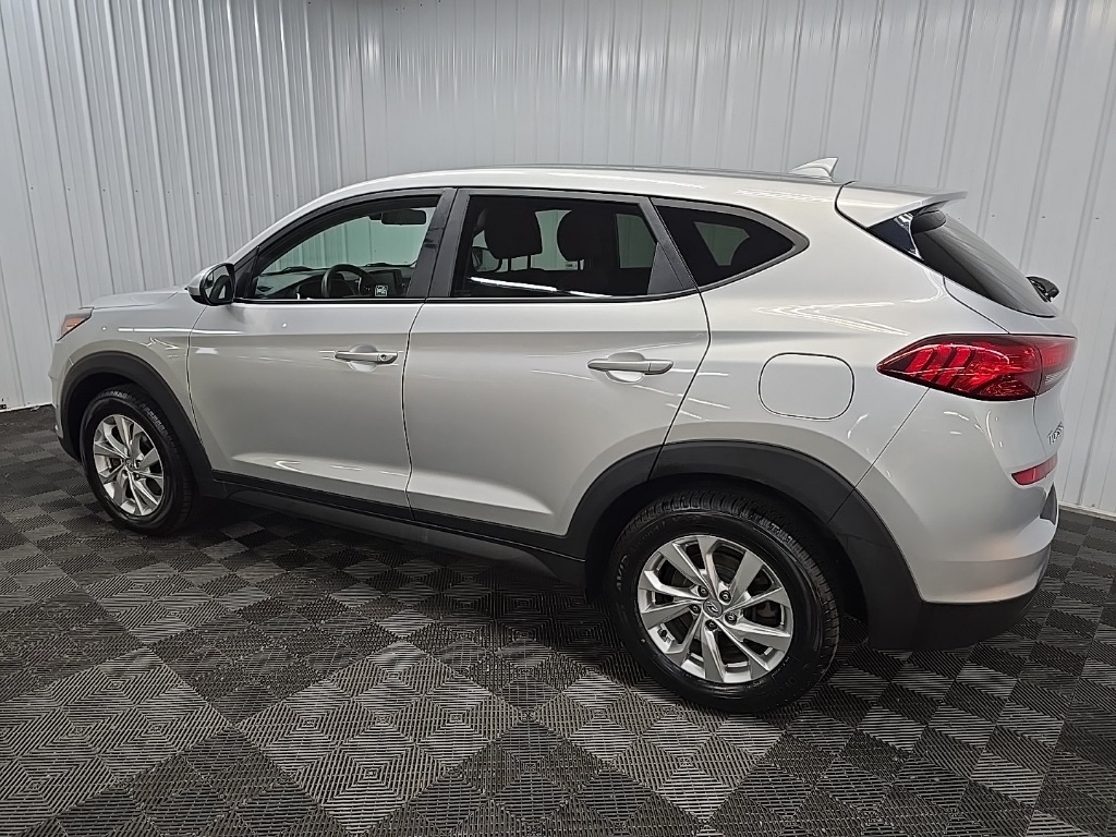 2019 Hyundai Tucson SE photo 3