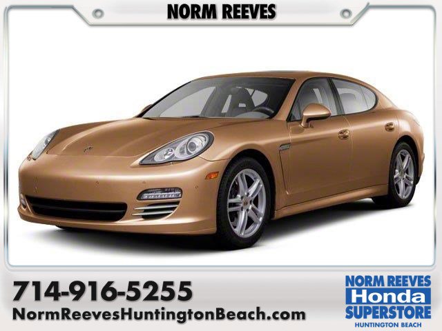 2013 Porsche Panamera Platinum Edition