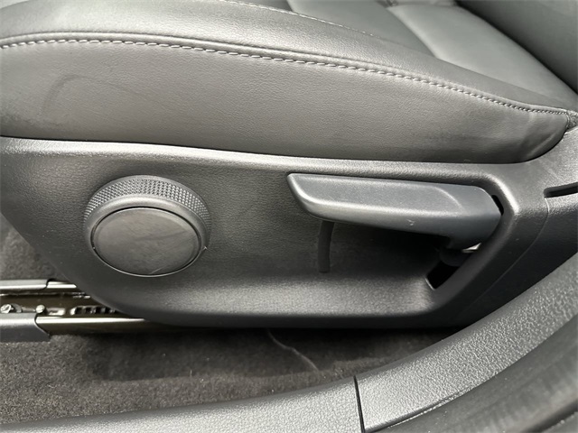 2025 Mazda CX-30 2.5 Select Sport photo 4