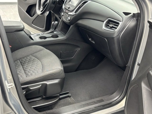 2018 Chevrolet Equinox LT photo 30