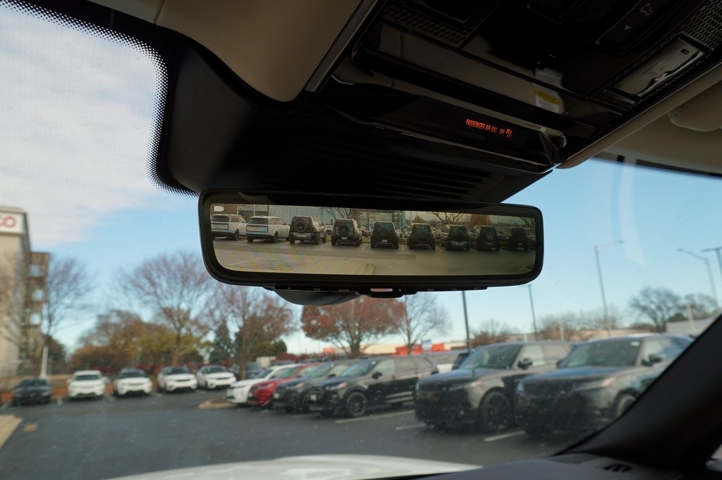 2025 LAND ROVER RANGE ROVER - Image 19