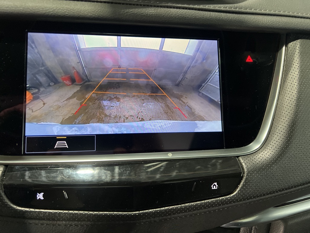 2025 CADILLAC XT5 - Image 12