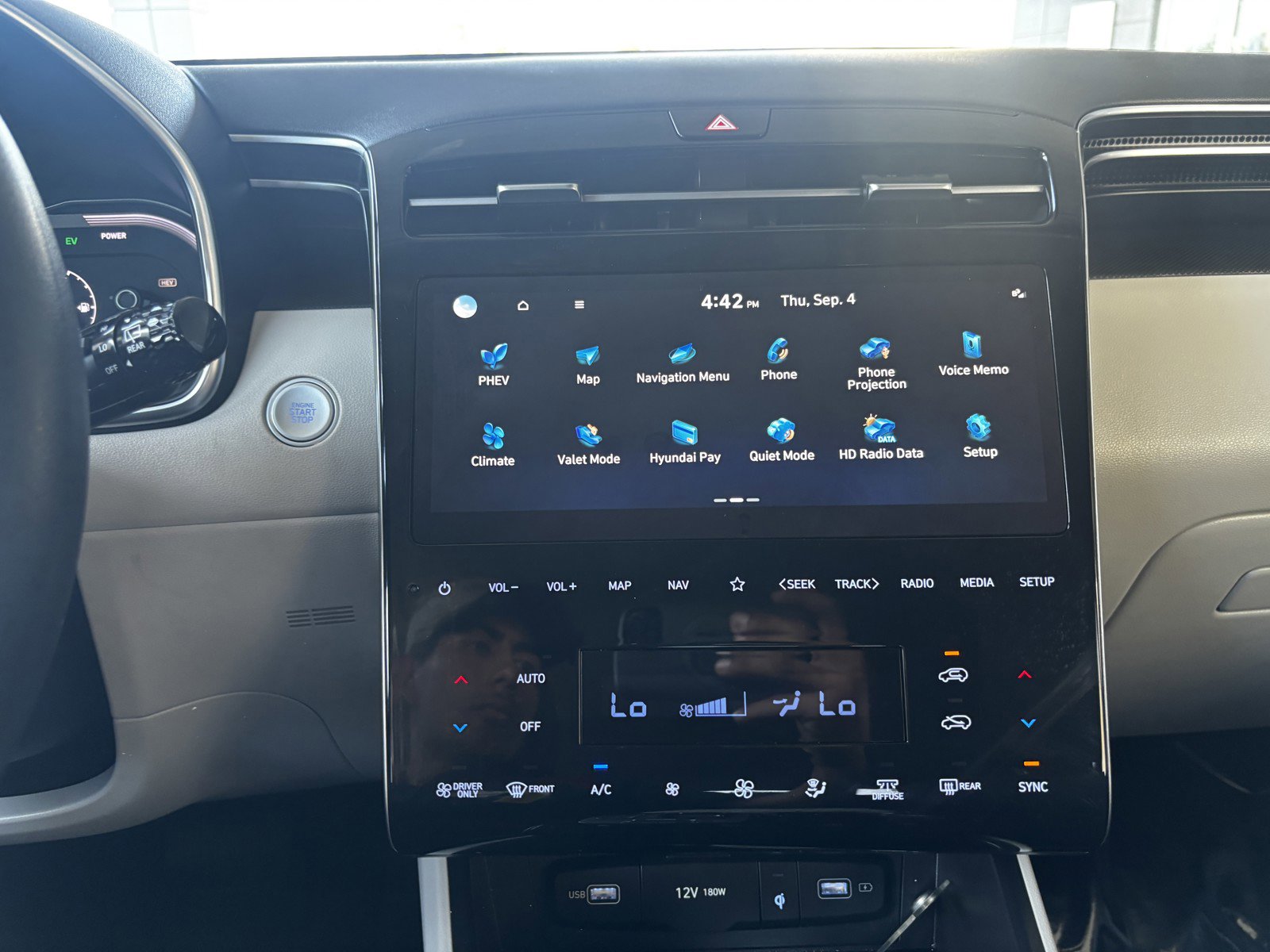 2024 Hyundai Tucson Plug-in Hybrid SEL photo 10
