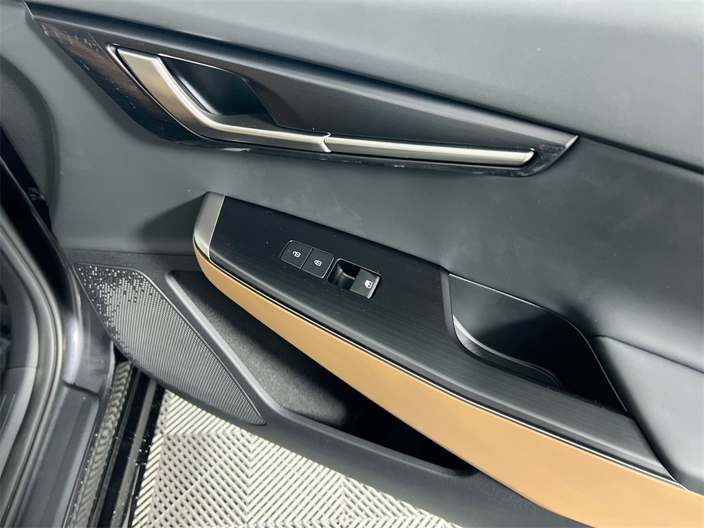 2025 Kia EV6 Wind photo 29