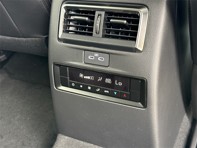 2025 Mazda CX-90 3.3 Turbo Preferred photo 22