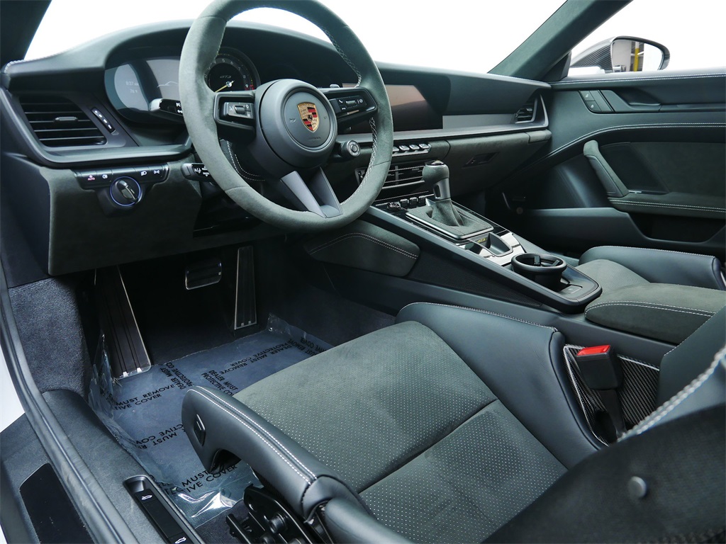 2024 Porsche 911 GT3 photo 4