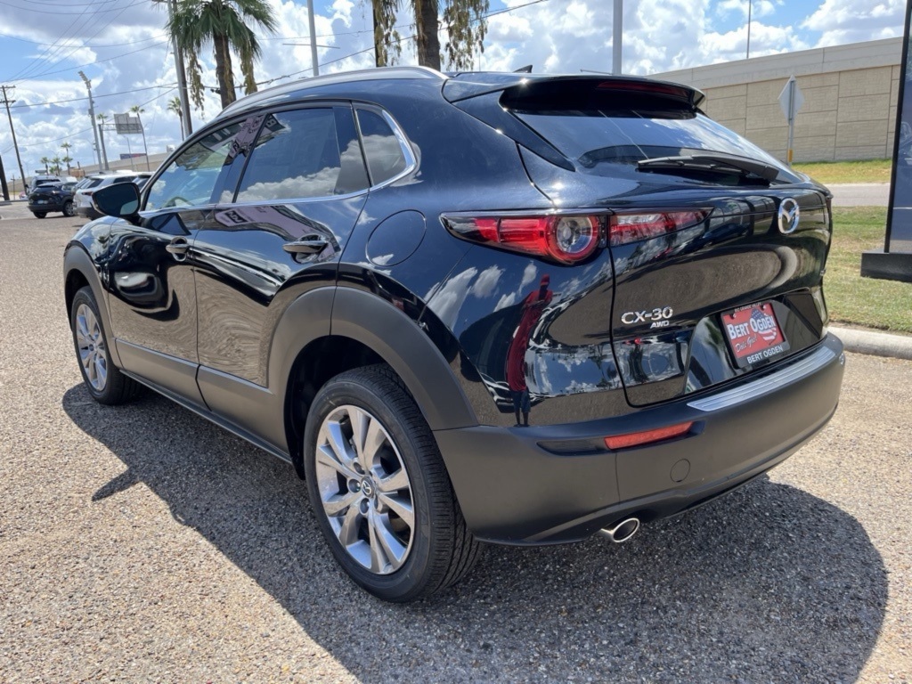 2025 Mazda CX-30 2.5 S Preferred photo 3