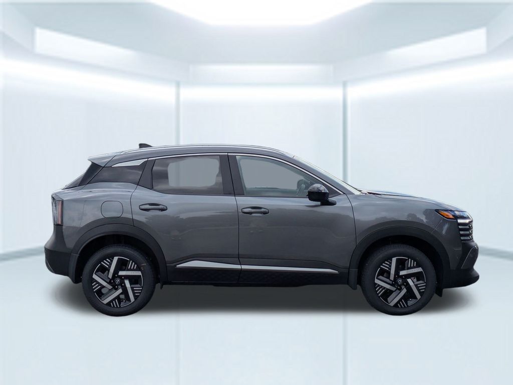 2026 Nissan Kicks SV photo 3