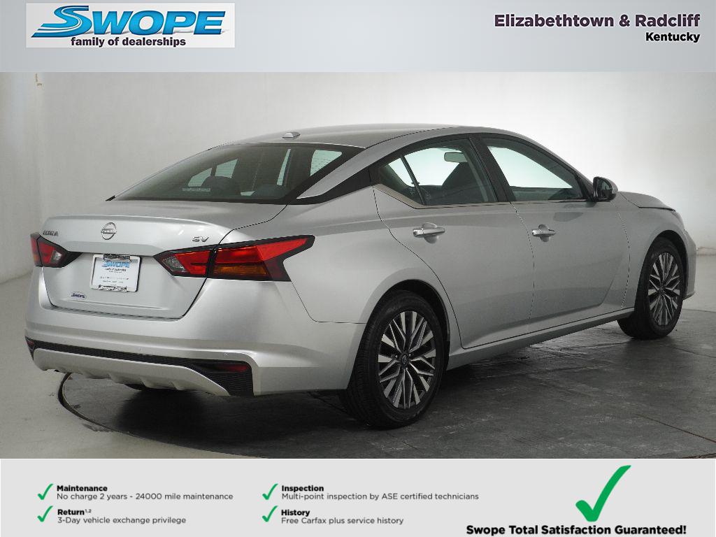 2023 Nissan Altima 2.5 SV photo 2