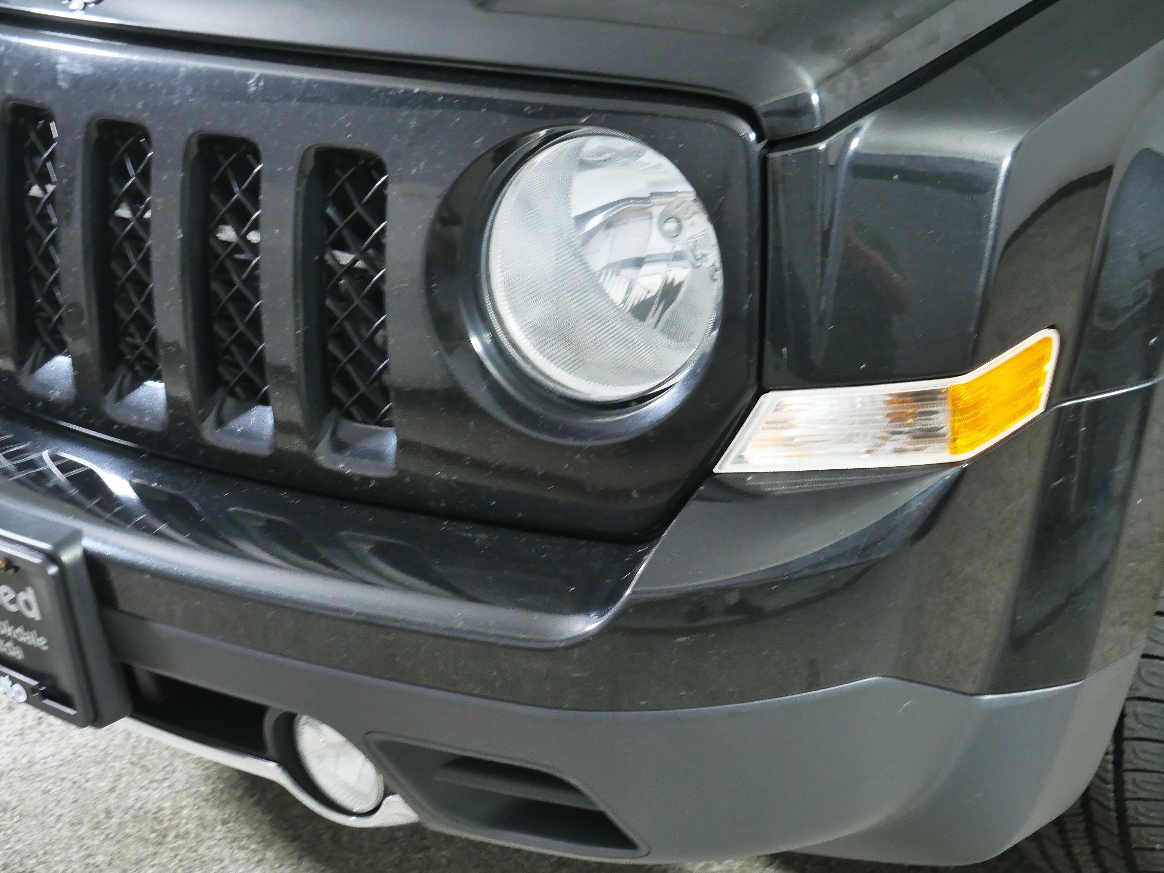 2016 Jeep Patriot High Altitude Altitude Edition photo 16