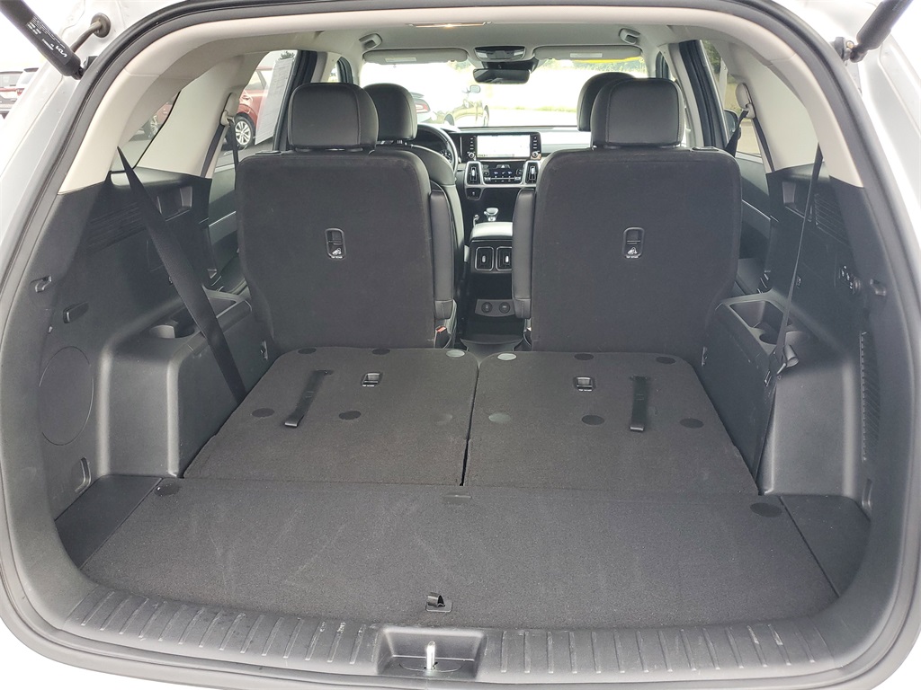 2023 Kia Sorento EX photo 2
