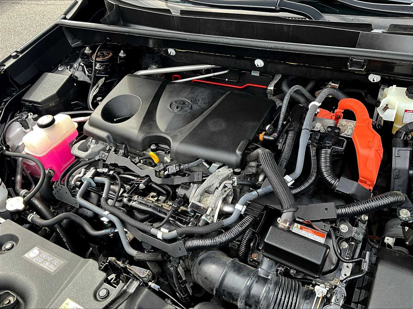 2021 Toyota RAV4 XLE photo 35
