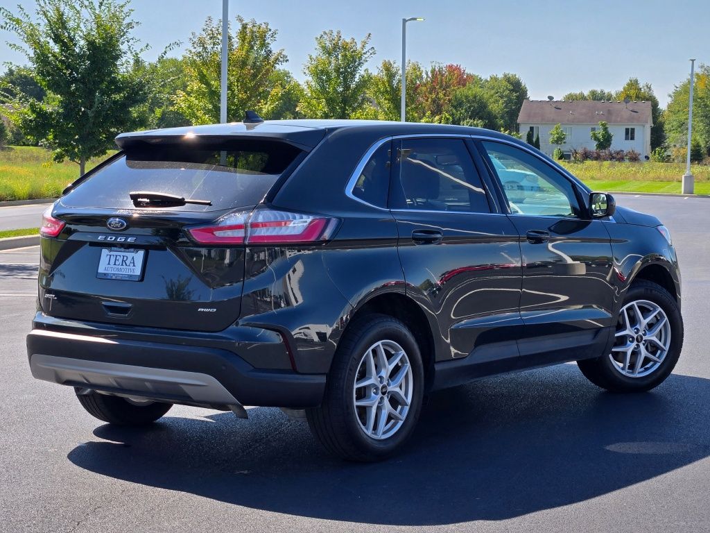 2024 Ford Edge SEL photo 7