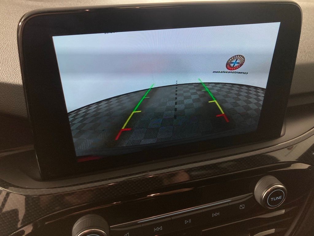 2024 Ford Escape ST-Line photo 4