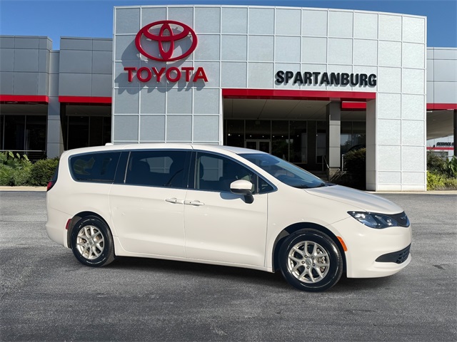 2017 Chrysler Pacifica Touring