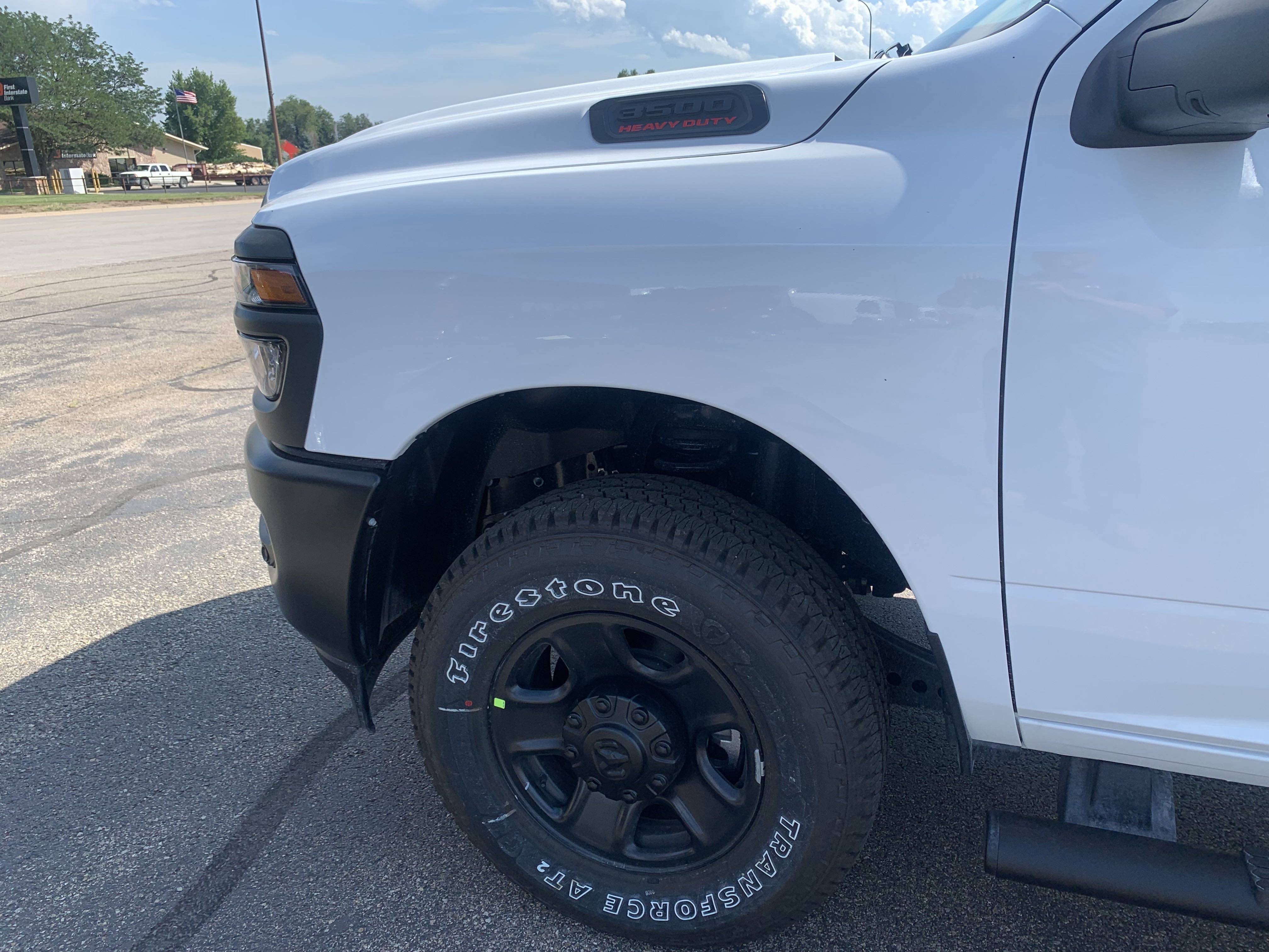 2026 Ram 3500 Tradesman photo 2