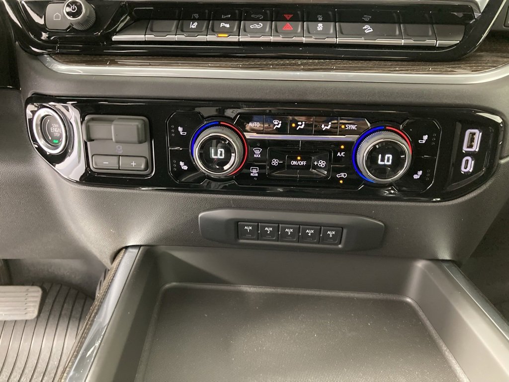 2026 Chevrolet Silverado 2500HD LT photo 7