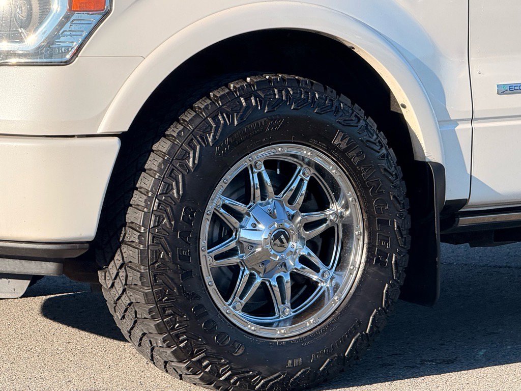 2014 Ford F-150 Limited photo 22