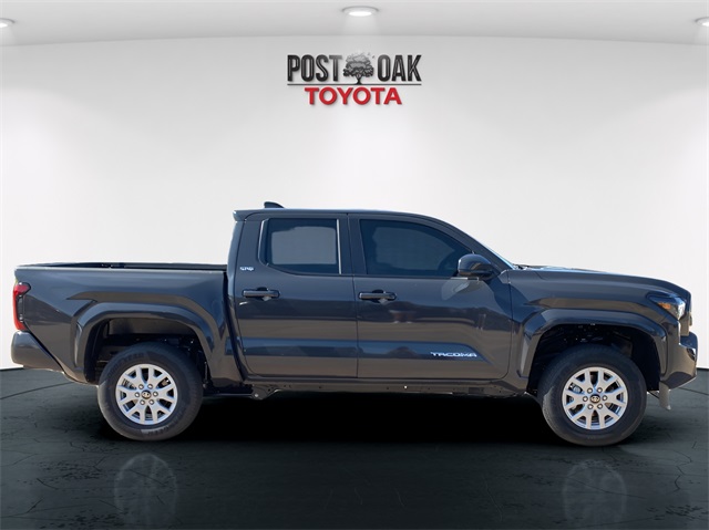 2025 Toyota Tacoma SR5 4x4 Double Cab photo 18